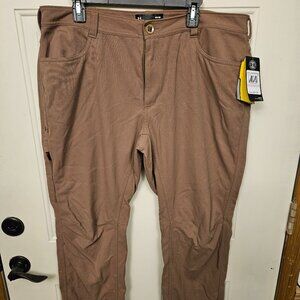 Under Armour Khakis Pants